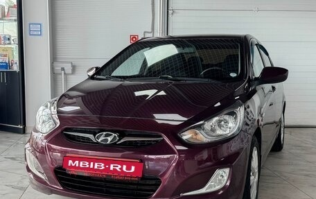 Hyundai Solaris II рестайлинг, 2011 год, 789 000 рублей, 2 фотография