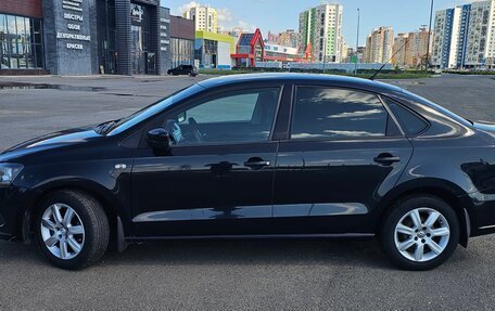 Volkswagen Polo VI (EU Market), 2011 год, 615 000 рублей, 2 фотография