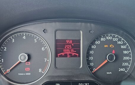 Volkswagen Polo VI (EU Market), 2011 год, 615 000 рублей, 8 фотография
