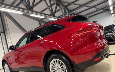 Jaguar F-Pace, 2017 год, 2 430 000 рублей, 18 фотография