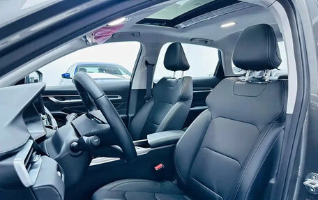 Geely Emgrand, 2025 год, 1 390 000 рублей, 9 фотография