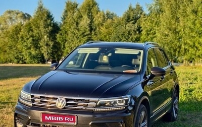 Volkswagen Tiguan II, 2019 год, 2 990 000 рублей, 1 фотография