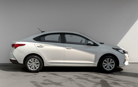 Hyundai Solaris II рестайлинг, 2022 год, 1 665 000 рублей, 4 фотография