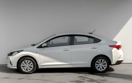Hyundai Solaris II рестайлинг, 2022 год, 1 665 000 рублей, 8 фотография