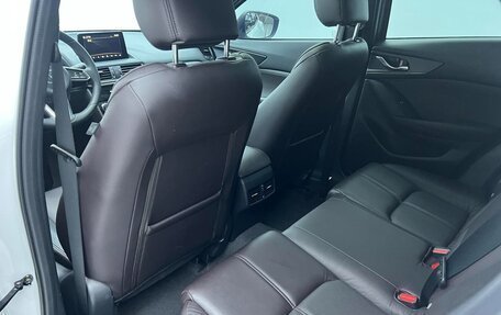 Mazda CX-4, 2022 год, 1 999 005 рублей, 19 фотография