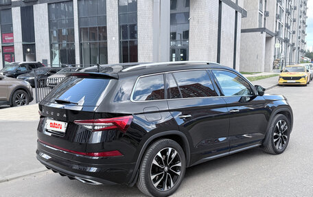 Skoda Kodiaq I, 2023 год, 4 490 000 рублей, 2 фотография