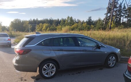 Opel Astra K, 2017 год, 1 000 000 рублей, 3 фотография