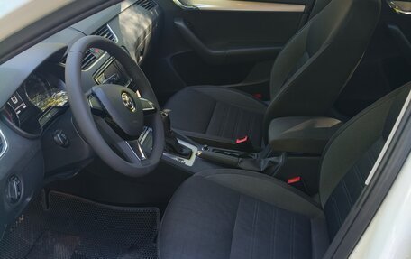 Skoda Octavia, 2018 год, 1 890 000 рублей, 9 фотография