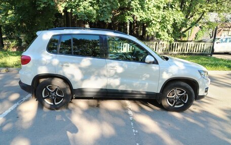 Volkswagen Tiguan I, 2011 год, 1 000 000 рублей, 3 фотография