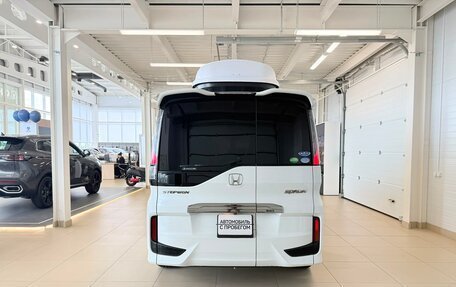 Honda Stepwgn IV, 2015 год, 2 099 000 рублей, 5 фотография