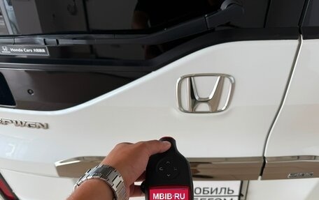 Honda Stepwgn IV, 2015 год, 2 099 000 рублей, 27 фотография