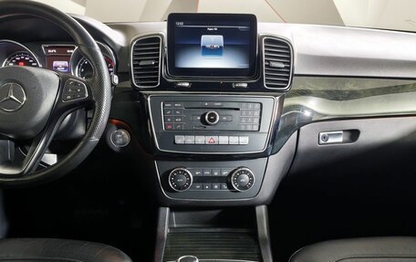 Mercedes-Benz GLE, 2017 год, 4 400 000 рублей, 15 фотография