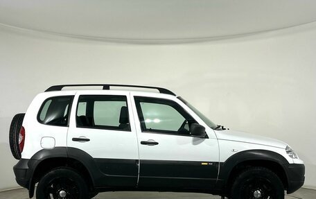 Chevrolet Niva I рестайлинг, 2018 год, 770 000 рублей, 5 фотография