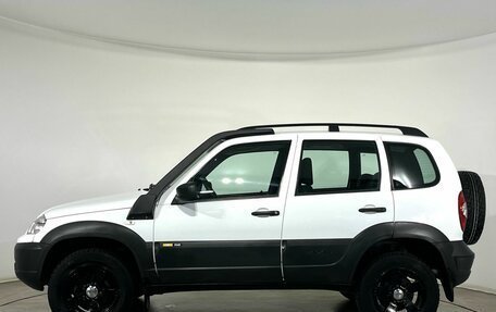 Chevrolet Niva I рестайлинг, 2018 год, 770 000 рублей, 2 фотография