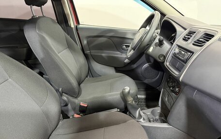 Renault Logan II, 2015 год, 599 000 рублей, 10 фотография