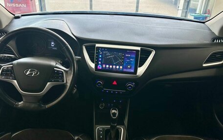 Hyundai Solaris II рестайлинг, 2017 год, 1 199 900 рублей, 9 фотография