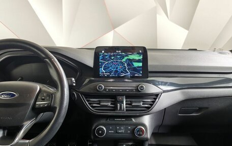 Ford Focus IV, 2019 год, 1 650 000 рублей, 15 фотография