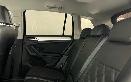 Volkswagen Tiguan II, 2020 год, 2 699 000 рублей, 16 фотография