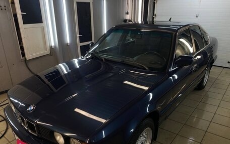 BMW 5 серия, 1990 год, 550 000 рублей, 4 фотография