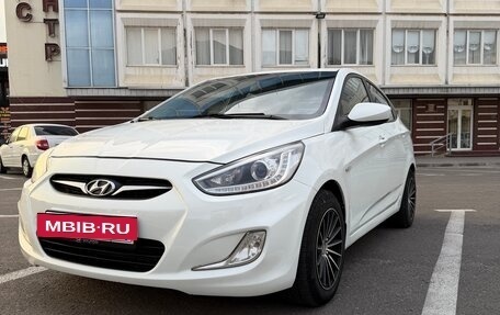 Hyundai Solaris II рестайлинг, 2013 год, 779 000 рублей, 3 фотография