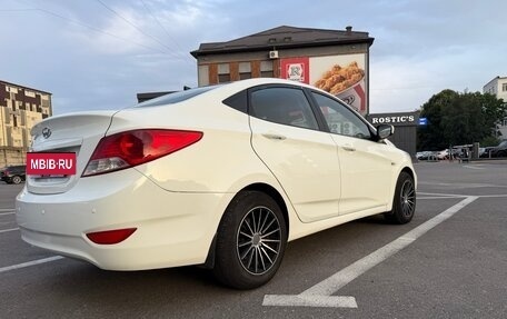 Hyundai Solaris II рестайлинг, 2013 год, 779 000 рублей, 12 фотография