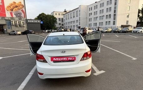 Hyundai Solaris II рестайлинг, 2013 год, 779 000 рублей, 15 фотография