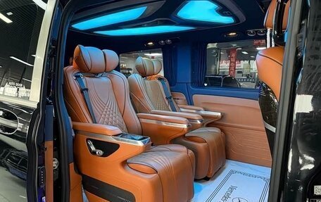 Mercedes-Benz Vito, 2023 год, 4 980 000 рублей, 14 фотография