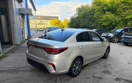 KIA Rio IV, 2019 год, 1 655 000 рублей, 2 фотография