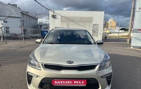 KIA Rio IV, 2018 год, 955 000 рублей, 3 фотография