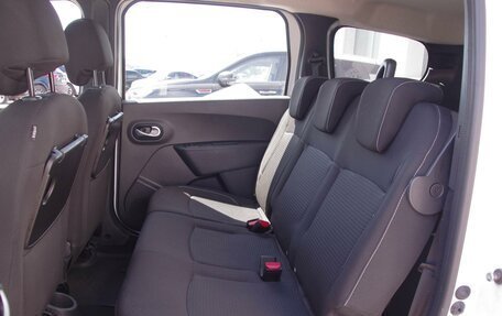 Dacia Lodgy, 2021 год, 1 590 000 рублей, 8 фотография