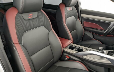 Geely Coolray I, 2024 год, 2 150 000 рублей, 24 фотография