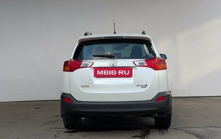 Toyota RAV4, 2014 год, 2 500 000 рублей, 21 фотография