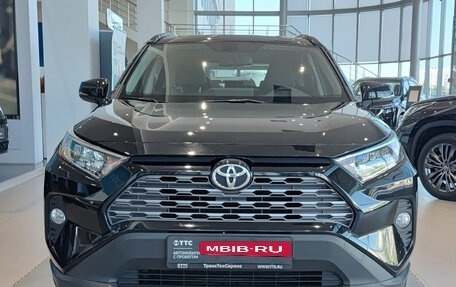 Toyota RAV4, 2020 год, 3 076 000 рублей, 6 фотография
