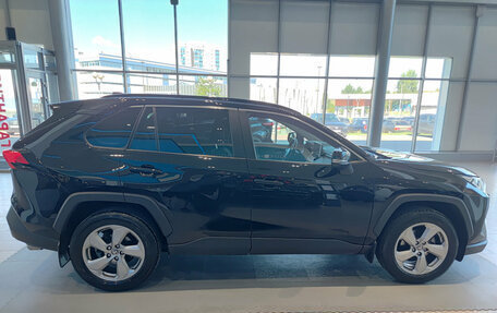 Toyota RAV4, 2020 год, 3 076 000 рублей, 8 фотография