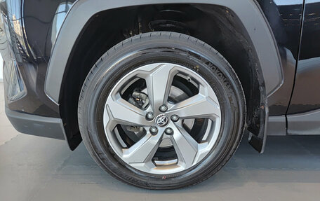Toyota RAV4, 2020 год, 3 076 000 рублей, 22 фотография