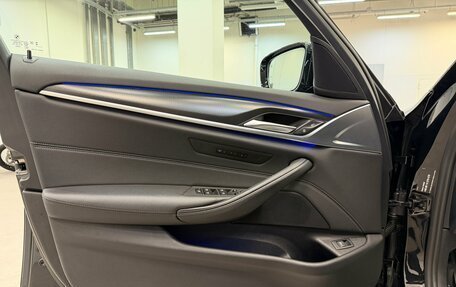 BMW 5 серия, 2023 год, 6 890 000 рублей, 18 фотография