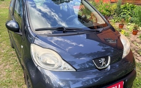 Peugeot 107 I рестайлинг, 2014 год, 415 000 рублей, 1 фотография