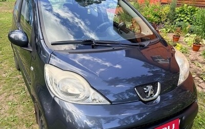 Peugeot 107 I рестайлинг, 2014 год, 415 000 рублей, 1 фотография