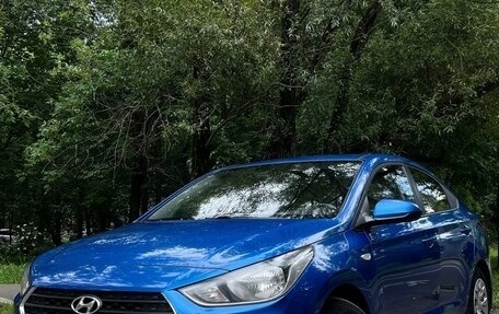 Hyundai Solaris II рестайлинг, 2017 год, 1 310 000 рублей, 4 фотография