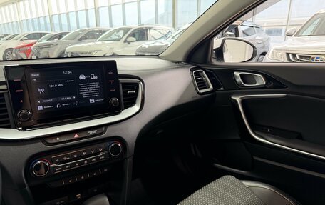 KIA cee'd III, 2020 год, 2 100 000 рублей, 13 фотография