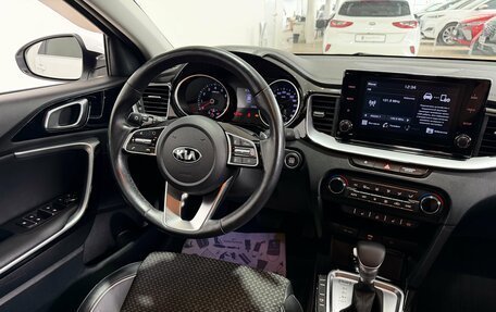 KIA cee'd III, 2020 год, 2 100 000 рублей, 33 фотография