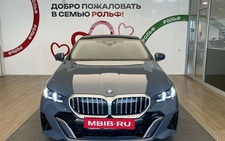 BMW 5 серия, 2024 год, 6 600 000 рублей, 3 фотография