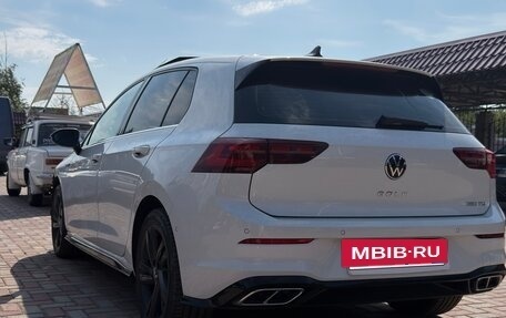 Volkswagen Golf VIII, 2021 год, 2 000 000 рублей, 8 фотография