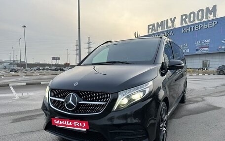 Mercedes-Benz V-Класс, 2021 год, 5 500 000 рублей, 2 фотография