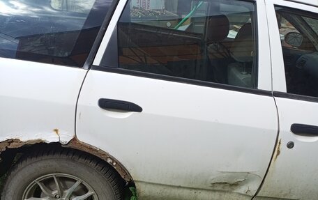 Nissan AD II, 2001 год, 100 000 рублей, 2 фотография