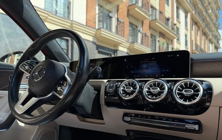 Mercedes-Benz A-Класс, 2019 год, 2 777 777 рублей, 10 фотография