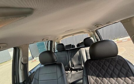 Opel Zafira A рестайлинг, 2002 год, 370 000 рублей, 10 фотография