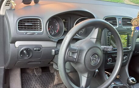 Volkswagen Golf VI, 2011 год, 860 000 рублей, 5 фотография