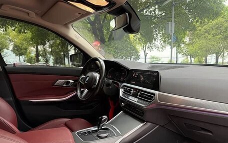 BMW 3 серия, 2022 год, 2 740 000 рублей, 9 фотография