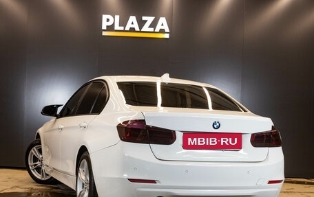 BMW 3 серия, 2016 год, 1 525 000 рублей, 4 фотография